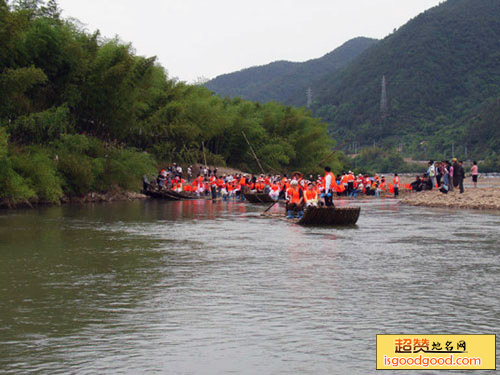 剡溪漂流旅游区景点照片