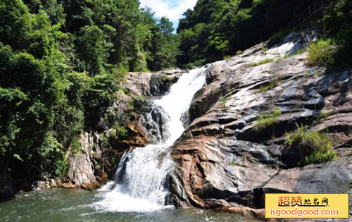 东留附近景点梁野山云礤溪水利风景区