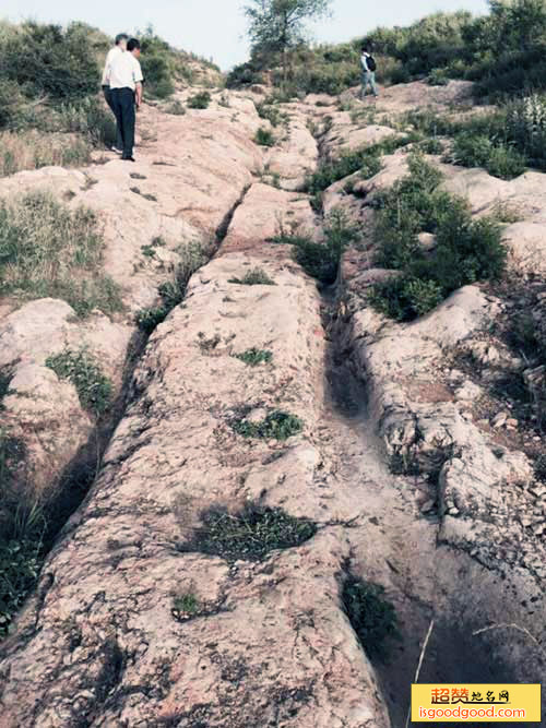 石壕古道遗迹景点照片