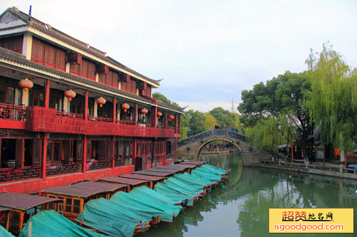 九龙岭附近景点洪桥