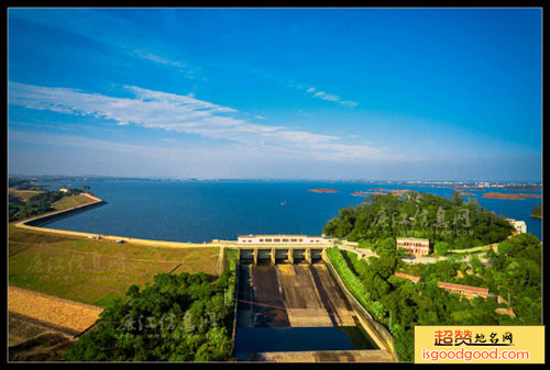 安铺附近景点鹤地银湖