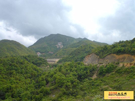 峡山附近景点大南山革命遗址