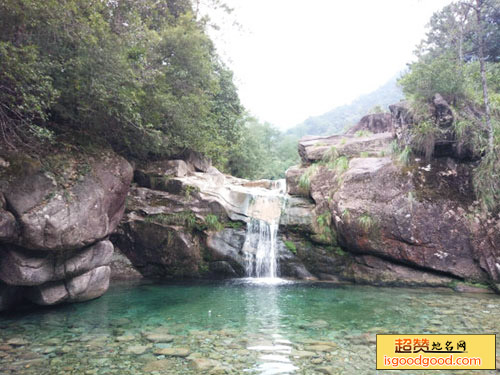 武篆附近景点良风洞风景区