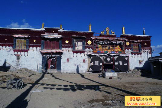 斗玉附近景点查乌寺