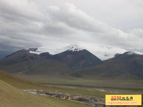 甲岗峰景点照片