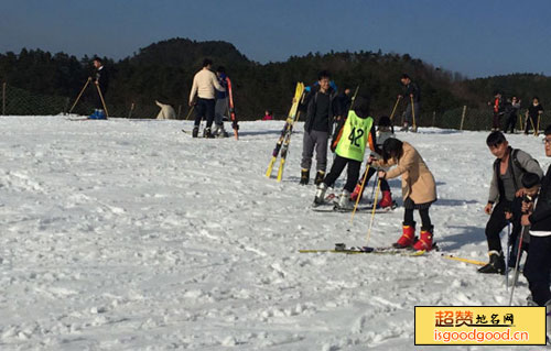 商量岗滑雪场景点照片