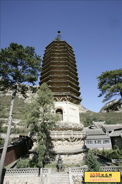 觉山寺塔景点照片