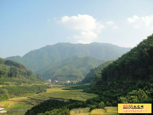 郭岩山景点照片