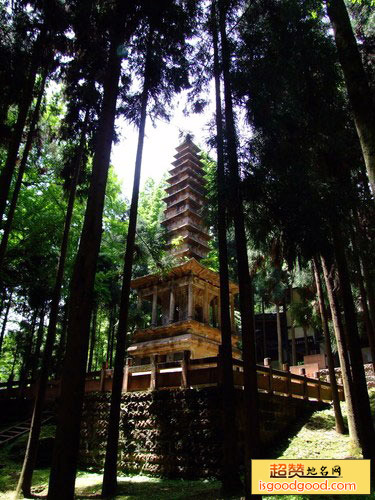 石塔寺石塔景点照片