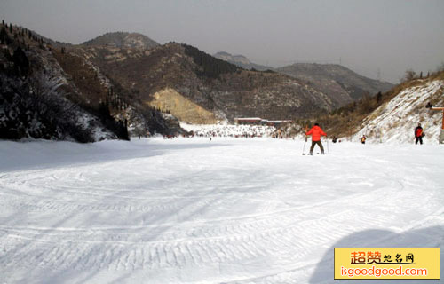 金象山滑雪场景点照片