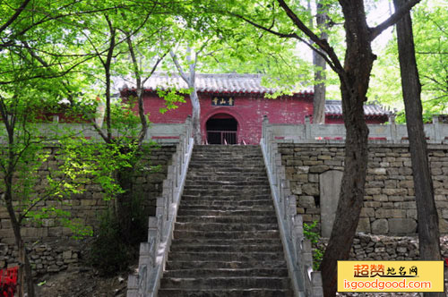 万张附近景点嘉祥青山寺