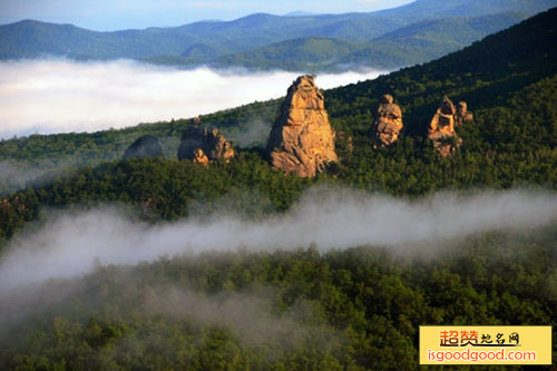 伊图里河附近景点巴林喇嘛山国家森林公园