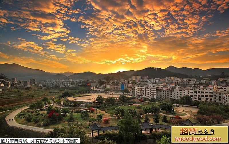 西林县地标图片