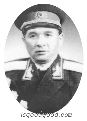 林忠照人物照片