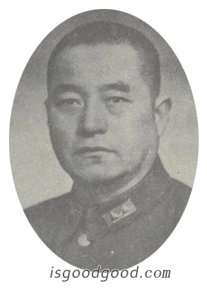 张笃伦人物照片