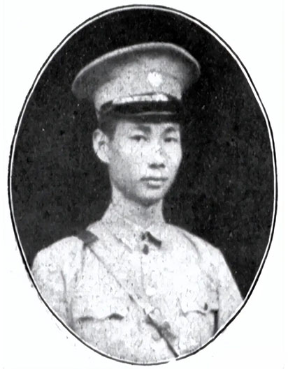 李冠那人物照片