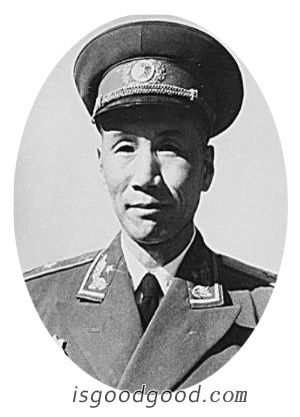 陈锐霆人物照片