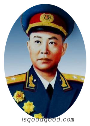 黄新廷人物照片