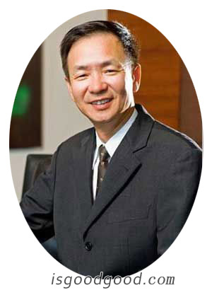 钟声坚人物照片