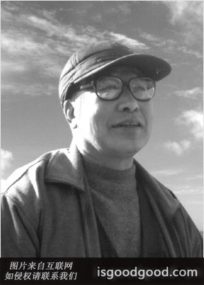 岳长贵人物照片