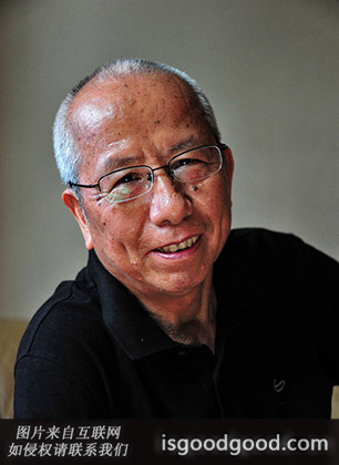 陈敦德人物照片