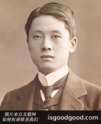 张孝准人物照片