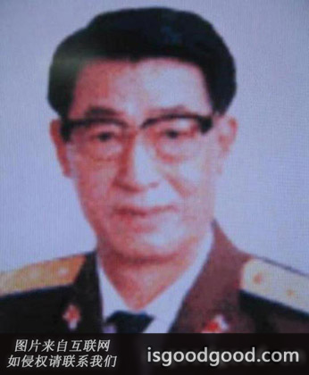 彭功阁人物照片