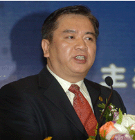 余顺标人物照片