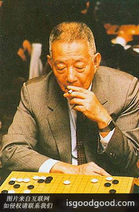 应昌期人物照片