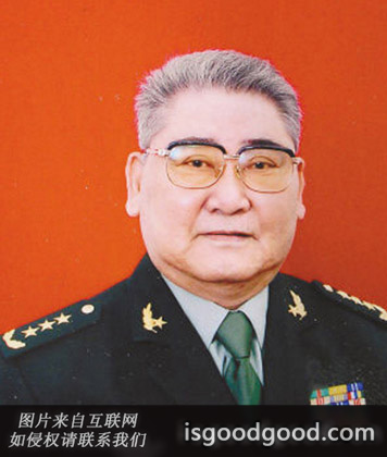 陶伯钧人物照片