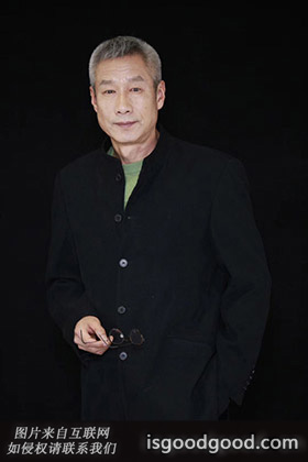 刘佩琦人物照片