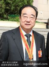 李辉忠人物照片