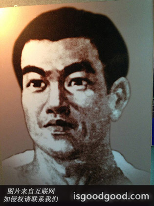 程儒香人物照片