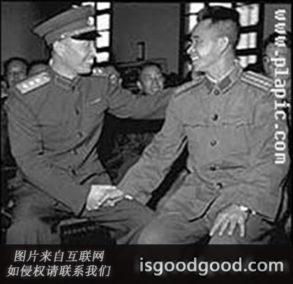 罗映臣人物照片