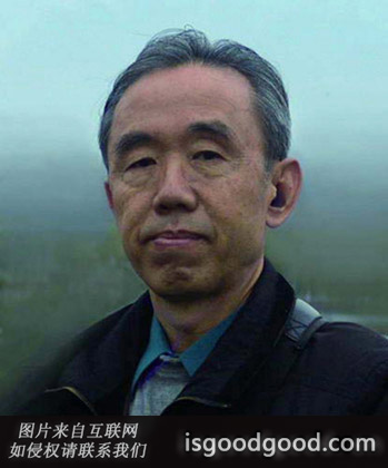 陈新铨人物照片