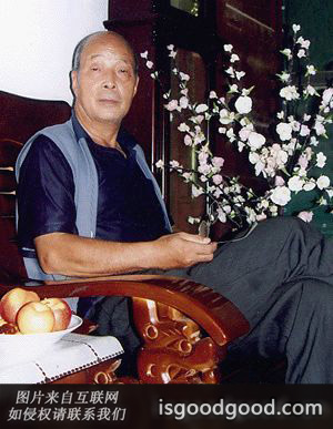 史耀增人物照片