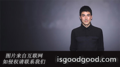 白梓轩人物照片