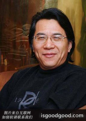 何建明人物照片