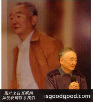 冯亦同人物照片