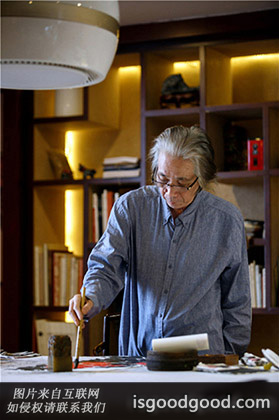 吴冠南人物照片