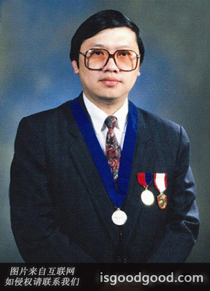 姚美良人物照片