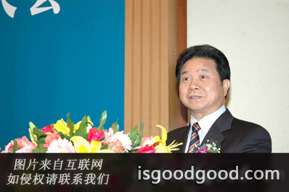 汤炳权人物照片