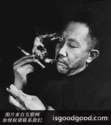 潘秉衡人物照片