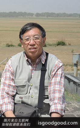 唐晓峰人物照片