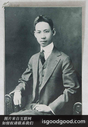 楼光来人物照片