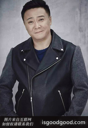 任正斌人物照片