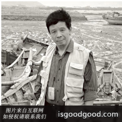 薛国平人物照片