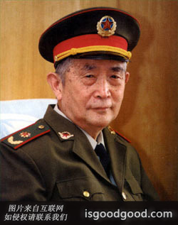 牟善初人物照片