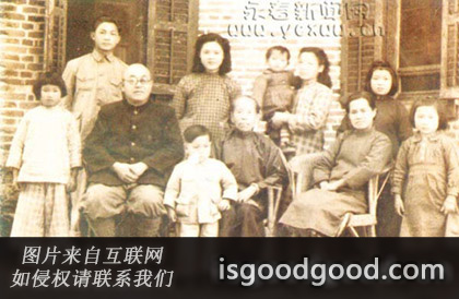 庄志烈人物照片