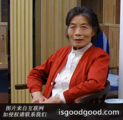 陆露音人物照片